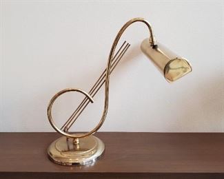 Retro Brass music treble clef piano lamp