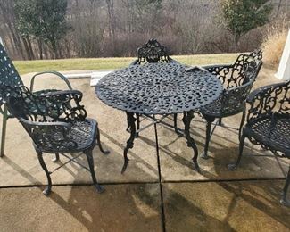 ***FAMILY WITHDREW before the sale began***