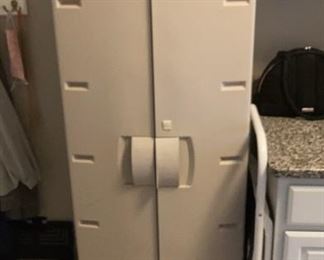 Rubbermaid Storage Cabinet