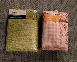 Lot of 2 Table Cloths