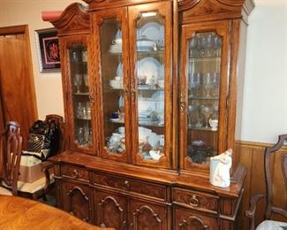 Thomasville Legacy dining set