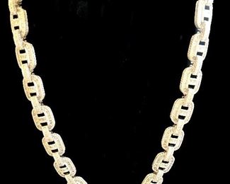 4b1. White Gold & Diamond Necklace