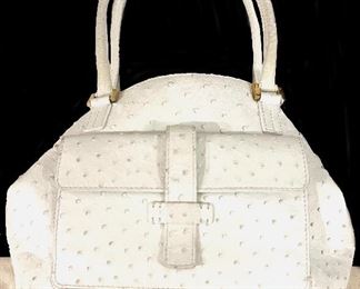 5i3. Loro Piana white ostrich
