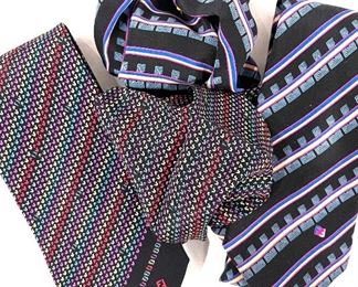 5j7j. Fendi ties
