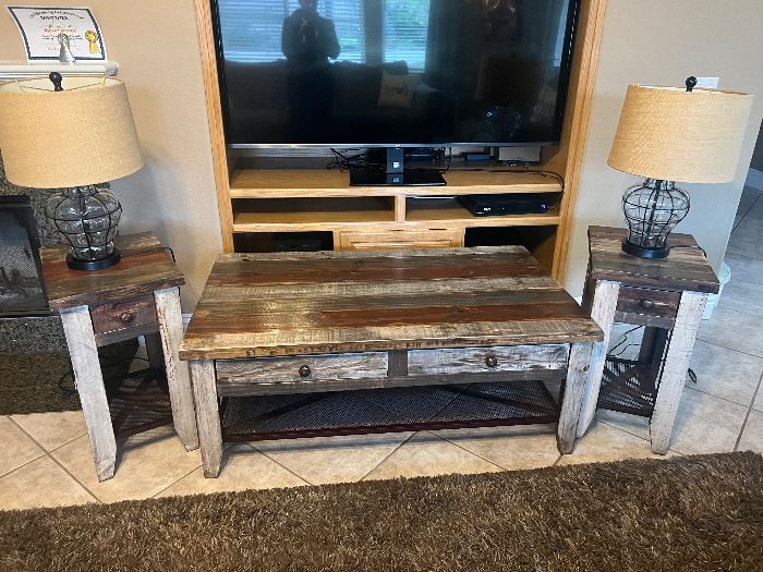 Coffee table and side tables 