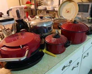 Yes more kitchen - There is alot of neat kitchen items here