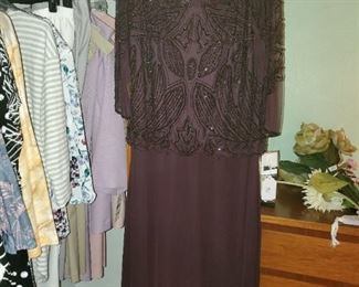 Name brand womens clothing