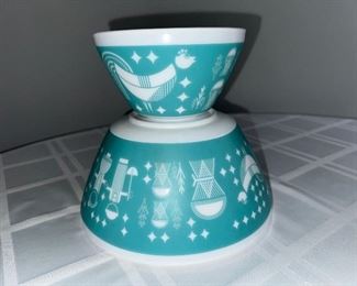 Vintage Charm inspired by Pyrex collectible pair
