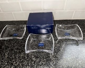 New Mikasa “Wings” bowls