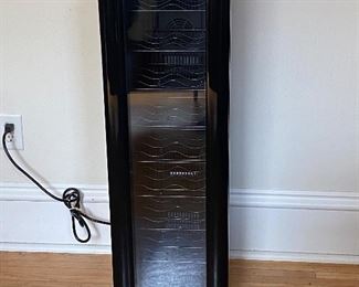 Haier Electric Wine Cellar