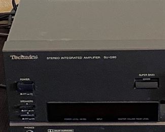 Techniques Integrated Amplifier