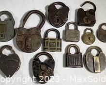 wlot of brass and iron padlocks151 t
