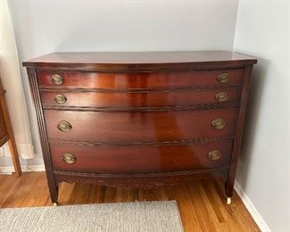 Mahogany bow front dresser