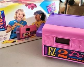 Vintage Toy Kenner "EZ 2 Do" Fashion Machine Jewelry Making Oven Easy to Craft 1990