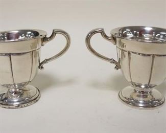 1079	STERLING WEIGHTED CREAMER & SUGAR, APPROXIMATELY 3 1/4 IN HIGH
