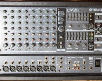 Yamaha EMX 88s Powered Mixer