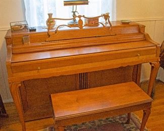 1955 Wurlitzer maple upright piano and bench, Serial #510752, 2300FP