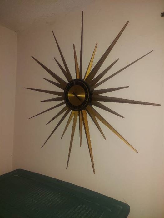 Mid-century Sunburst Verichron clock