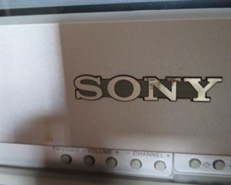 27" Sony Trinitron