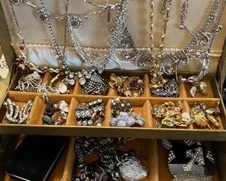 Vintage Costume Jewelry 