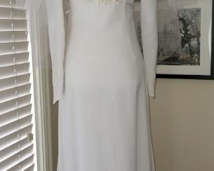 Vintage wedding dress