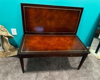 VINTAGE TABLE BENCH