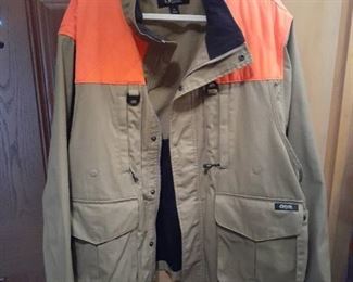 Mens hunting coat. Size XL