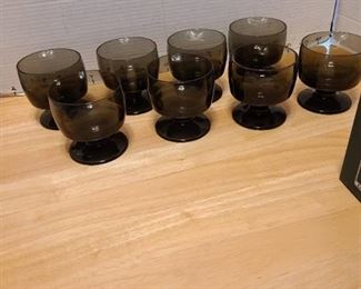 8 smoke colored stemmed dessert cups