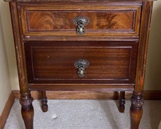 Mahagony Night Stand