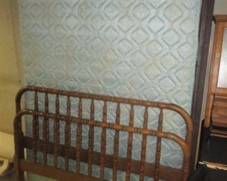 JENNY LIND FULL SIZE BED