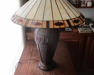 TIFFANY STYLE LAMP, NEWER