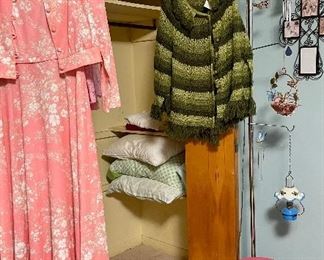 Mid Century Tension Pole Lamp Light Fixture, Stool