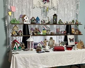 Birdhouses 