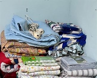 Sheets, Bedspreads, Comforters, Towels