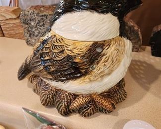 Wren Cookie Jar