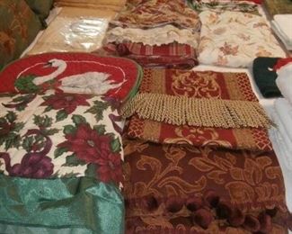 Linens & Table Cloths