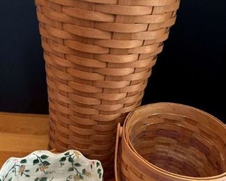 "Woodside Plantation-Boxelder" in Aiken, SC Starts Closing Tue 1/31 at 8pm. Pickup on Thu 2/2 4-6pm. Click here to see more photos, descriptions, and current bids: https://ctbids.com/estate-sale/19890 