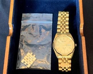 "Woodside Plantation-Winged Elm" in Aiken, SC Starts Closing Wed 2/1 at 8pm. Pickup: Fri 2/3 2-6pm. Please click here to see more photos, descriptions, and current bids: https://ctbids.com/estate-sale/19787