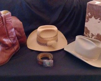 "Woodside Plantation-Winged Elm" in Aiken, SC Starts Closing Wed 2/1 at 8pm. Pickup: Fri 2/3 2-6pm. Please click here to see more photos, descriptions, and current bids: https://ctbids.com/estate-sale/19787