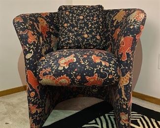 Accent chair