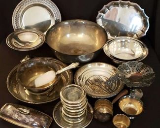 "Historic Monte Sano Ave" in Augusta, GA Starts Closing Thu 2/2 at 8pm. Pickup on Sat 2/4 11am-2pm. Please click here to see more photos, descriptions, and current bids: https://ctbids.com/estate-sale/19880