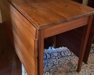 "Historic Monte Sano Ave" in Augusta, GA Starts Closing Thu 2/2 at 8pm. Pickup on Sat 2/4 11am-2pm. Please click here to see more photos, descriptions, and current bids: https://ctbids.com/estate-sale/19880