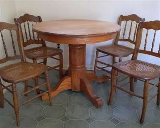 "Historic Monte Sano Ave" in Augusta, GA Starts Closing Thu 2/2 at 8pm. Pickup on Sat 2/4 11am-2pm. Please click here to see more photos, descriptions, and current bids: https://ctbids.com/estate-sale/19880