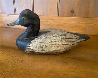 (D2) signed RLW (Romie Waterfield) Currituck Sound Area NC. 12" long. Asking $75