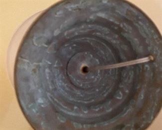 (L1) Asking $35. Metal Base table lamp. 28" base to top of shade. 