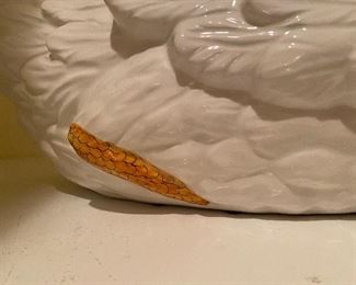 LARGE Swan Soup Tureen. 22" long x 19" tall.  Chelsea House. Port Royal Italy. No ladle. PERFECT condition. I don't see a single flaw but you're of course welcome to take a good *careful* look! Asking $750. 