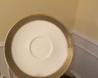 Royal Doulton "Belvedere" China. 31 pieces. Excellent Condition. 8 - 10.5" dinner plates. 6 - 8" plates. 5 - 6.5" plates. 6 cups & Saucers. Asking $150. 