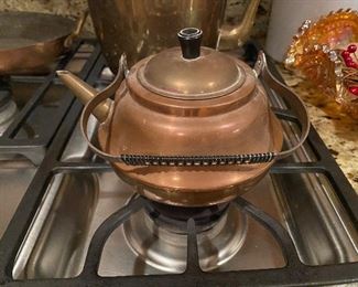 APKO Metalcraft Holland Copper & Brass Tea Pot Asking $25. 