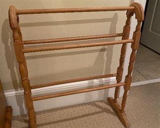 (F12) Blanket Rack 25.5" wide x Base is 12" deep x 30.25"tall. Asking $35. 