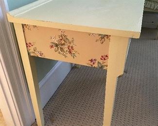 (F19) $60. Vintage 2 drawer desk with shabby chic paint. Measures 32" wide x 20" deep x 29" tall. 